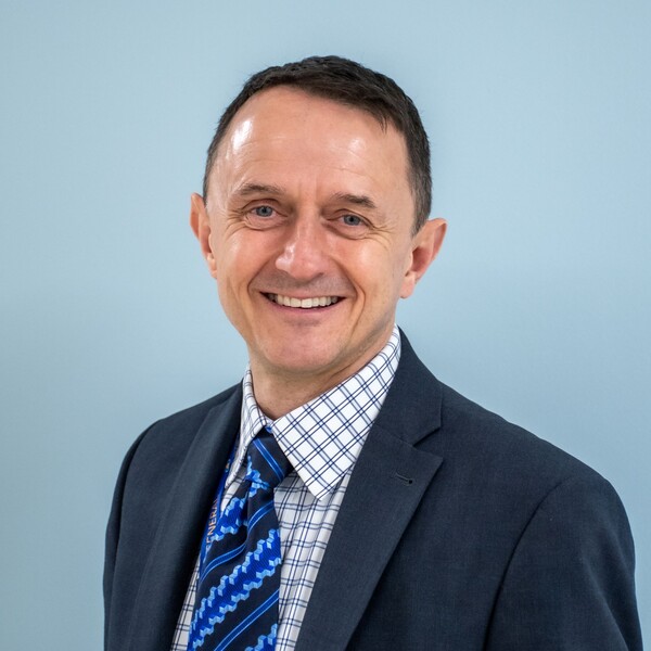 Dr. Richard Bowry
